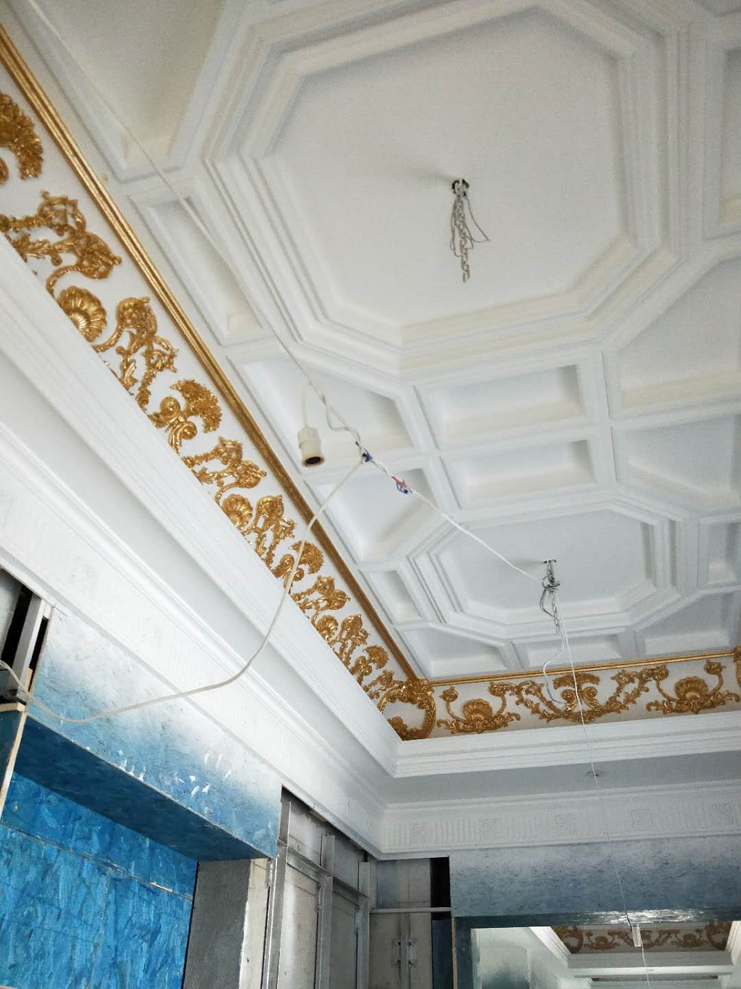 武汉别墅贴金，是一种古老的技艺，是中华民族民间传统工艺的瑰宝！